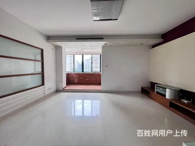 思北 华侨海景城 可短租 南北通透四房 采光户型好 - 图片 1