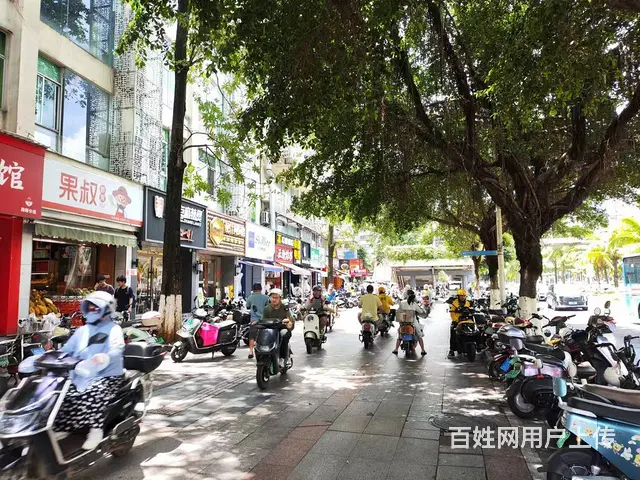 （51旺铺推荐）龙昆南路海师大旁93平零食店转让 - 图片 6