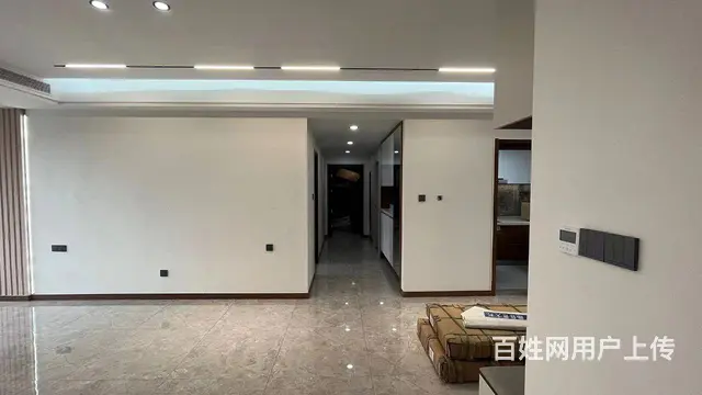 油漆工刮白刷墙漆，水电改造贴砖拆除清运轻质砖隔墙 - 图片 3