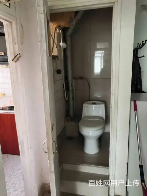 地铁房长江南小区(皇姑-北行) 普通住宅1厅 简单装修 - 图片 3