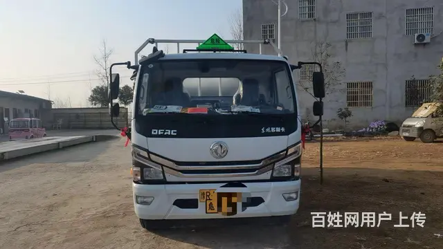 二手东风多利卡5.2米气瓶苍栏运输车带尾板 - 图片 1