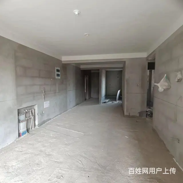 凤栖台 双证一期现房 四室两厅 97.8万 有钥匙 - 图片 9