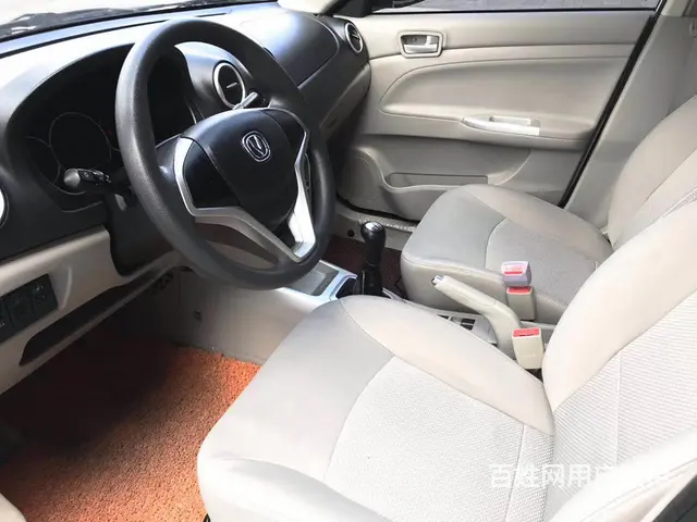 长安 悦翔 2015款 悦翔V7 1.6 手动 乐 - 图片 5