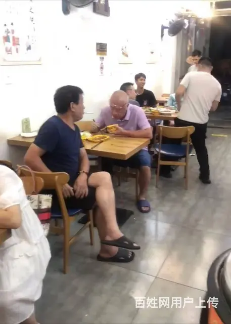 （51旺铺推荐）吉阳区丹州小区60平餐饮店转让 - 图片 4