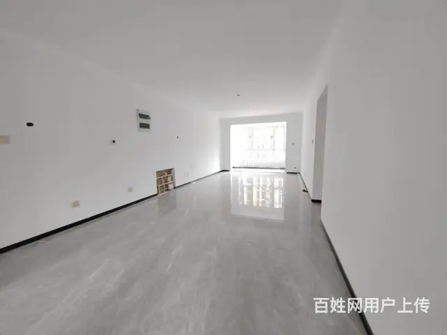 凤栖台 121平3室89.8万 南北通透落地窗 可贷款 - 图片 1