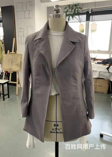 杭州服装设计：服装店上衣和裤子如何摆挂 - 图片