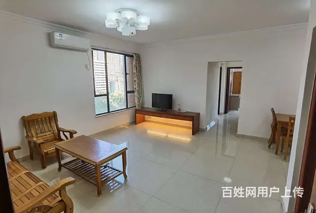 拱北关口御花园电梯精装3房2厅出租，租价3800，近关口 - 图片 1