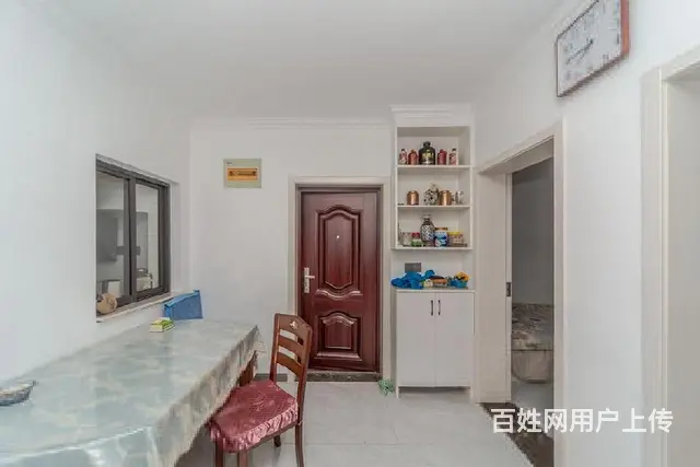 一楼带院子，出门就是地铁口和新北万达。有钥匙，看房随时方便。 - 图片 5
