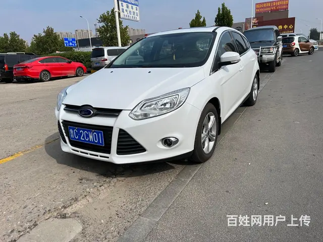 福特 福克斯 2012款 福克斯-两厢 1.6 双离合 风尚 - 图片 3