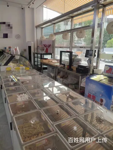 0172新建路港汇万达附近一精装坚零食果店铺整体转让 - 图片 3
