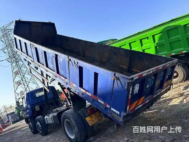 个人18年二手福田瑞沃6.8米平板自卸玉柴发动机 - 图片 3
