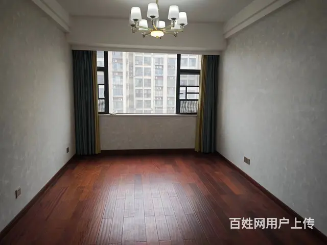 上高花园电梯房清爽装修四房中央空调小区环境好业主急售看房方便 - 图片 4