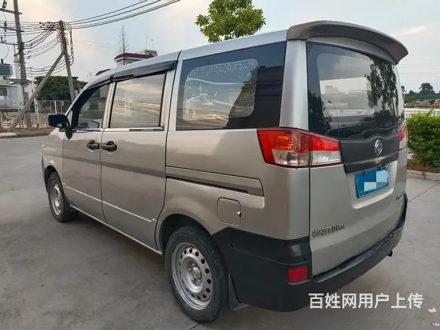 东风帅客5座面包车 - 图片 6