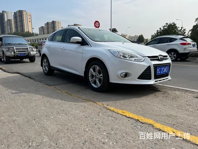 福特 福克斯 2012款 福克斯-两厢 1.6 双离合 风尚 - 图片 1