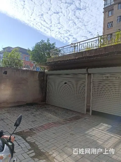 出租出售车库 - 图片 1