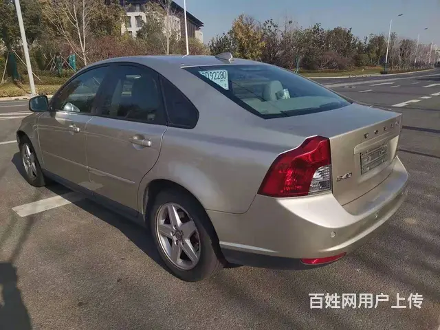 沃尔沃S40 2011款 2.0 双离合 智尊版 - 图片 8