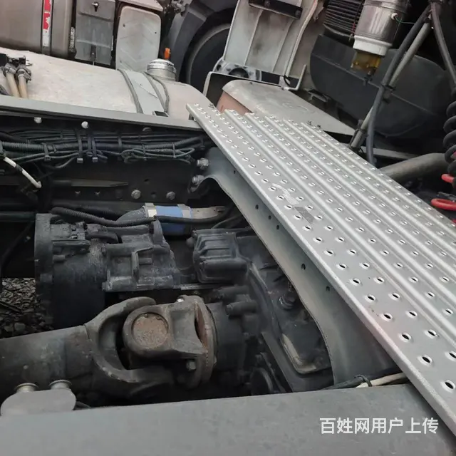 重汽汕德卡国5车况原版，包提档可定期540马力手动 - 图片 5
