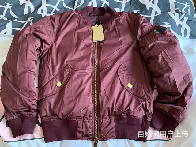 全新带吊牌Burberry巴宝莉双面穿菱格羽绒服 - 图片 3
