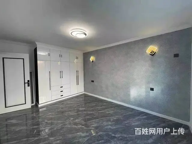 12十二中学区蓬莱早市兴业人家一楼49平南北精装地暖！ - 图片 1