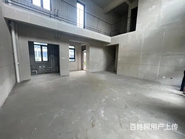 越秀·珑御山别墅出售 - 图片 1