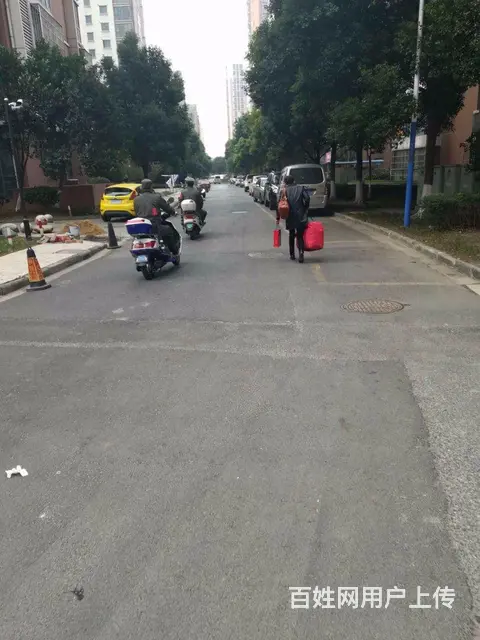 凤凰名城地铁口大三房赠送入户花园 满五唯一 有钥匙 - 图片 9