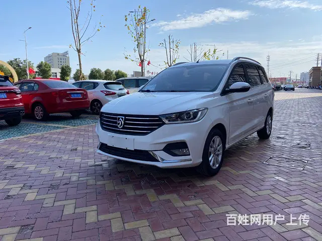 宝骏360 2019款 1.5 无级 精英型 - 图片 1