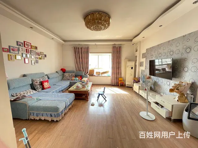 伊川，鹤鸣花园，精装四室 - 图片