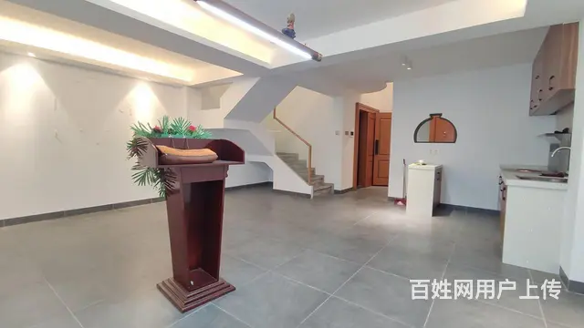 万达楼上 有设计感氛围办 公招租 - 图片 6