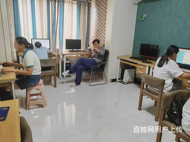 开封小雨电脑培训班,办公软件培训,平面设计学习,室 - 图片 5