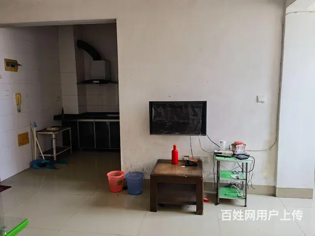 平果市学府御景套房出租 - 图片 1