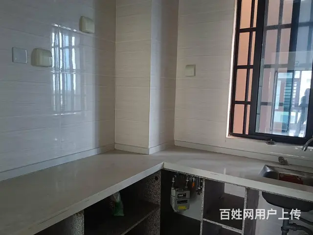 新海村小区 3室1厅2卫 房东直租 - 图片 3
