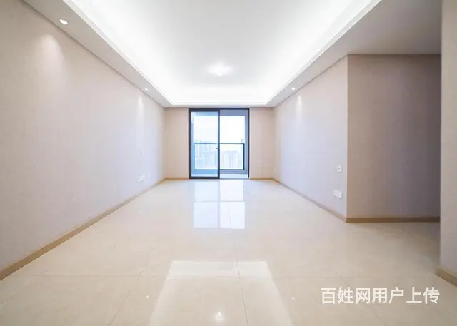 弘阳广场旁 精装三房南北通透 采光充足有钥匙随时看房 - 图片 1