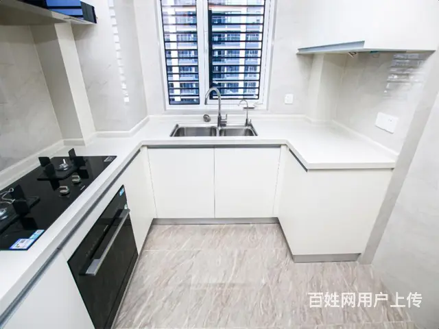 急降价格，低于市场价格，正对泳池景观 ，全明边套，带一车位的 - 图片 10