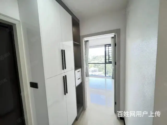 倾城豪华装修 4房2厅2卫接受按接小区配套设施齐全看房方便 - 图片 1