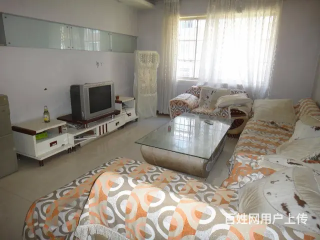 南昌路  兴隆花园  红砖新房  双气三室  四楼 拎包即住 - 图片 1