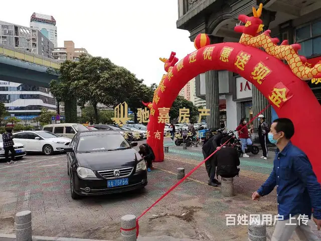 火车站商圈旺铺  适合餐饮 饮品 烘焙 小吃等 - 图片 8