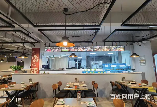 长白360平纯一层大门脸饭店出兑： - 图片 2