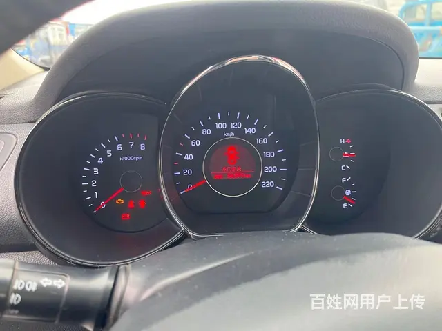 起亚K2 2015款 K2-三厢 1.4 手动 GLS - 图片 5
