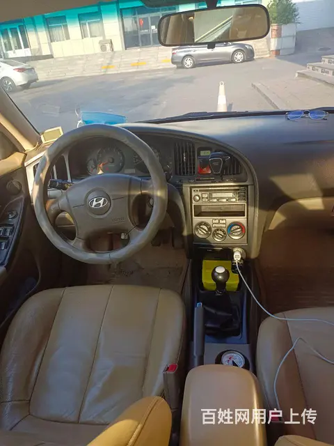 现代 伊兰特 2005款 伊兰特-三厢 1.6 手动 标准型 - 图片 3