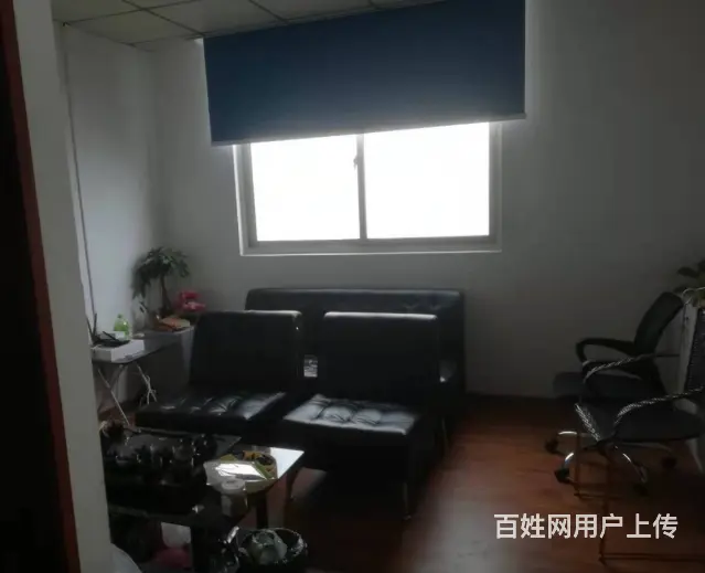 低价找合租写字楼 - 图片 2