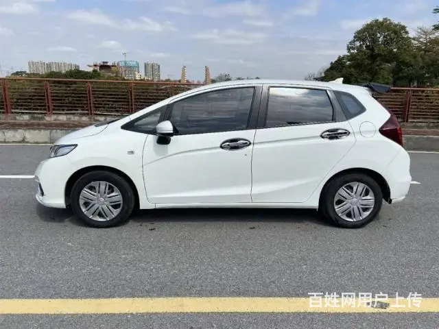 本田 飞度 2020款 1.5 无级 舒适天窗版 - 图片 7