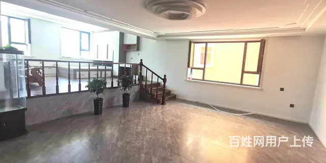 人民公园附近 - 图片 1