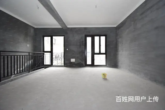 房东急需用钱,便宜出售名门世家(别墅)274.83平毛坯 - 图片 1