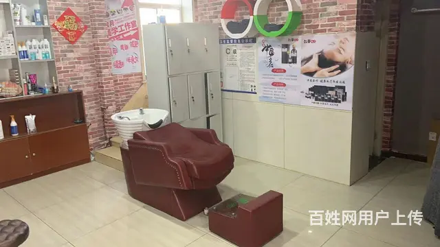 荣成市中心好位置美发店低价转让 - 图片 4