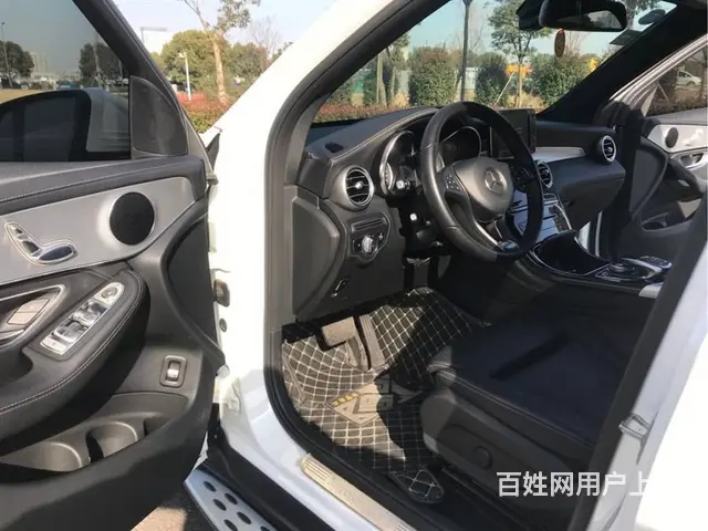 奔驰GLC级 2019款 GLC 200 4MATIC 2. - 图片 2