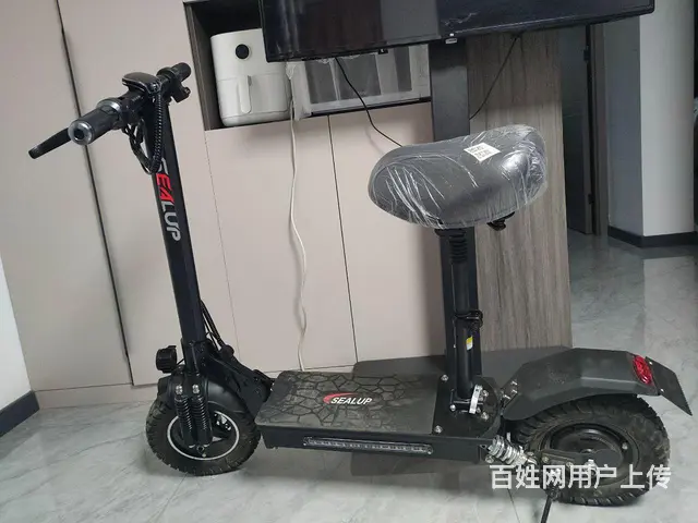 希洛普q7   11寸越野  电动滑板车 - 图片 1