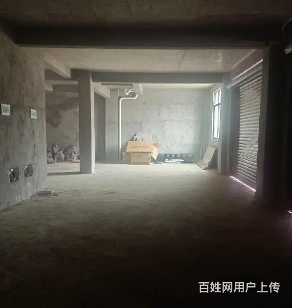 位置优越 人流量充足 方便停车 适合多种行业 租金便宜 - 图片 7