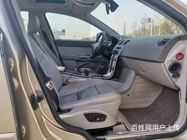 沃尔沃S40 2011款 2.0 双离合 智尊版 - 图片 5