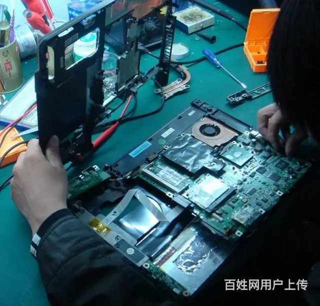 广汉电脑上门维修,免预约,免上门费,最快10分钟响 - 图片 1