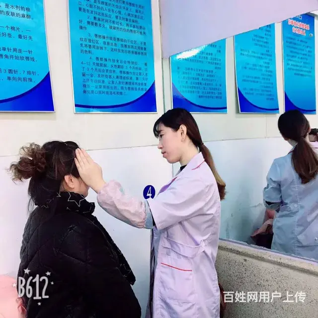 女生初中毕业学技术沈阳化妆培训哪家强化妆培训班 - 图片 3